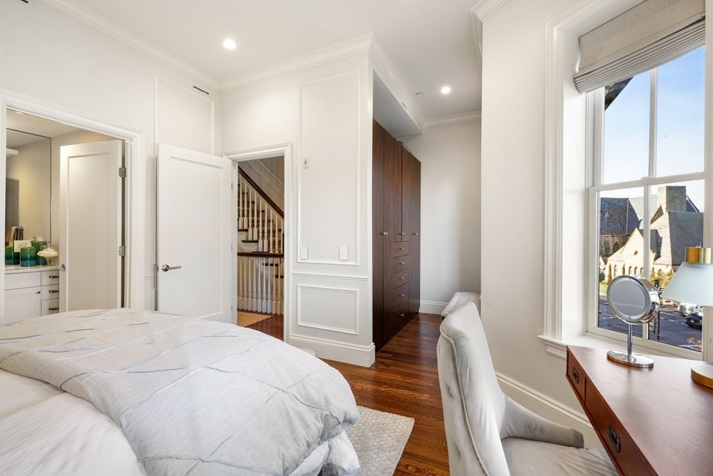 9 Columbus Square # 2