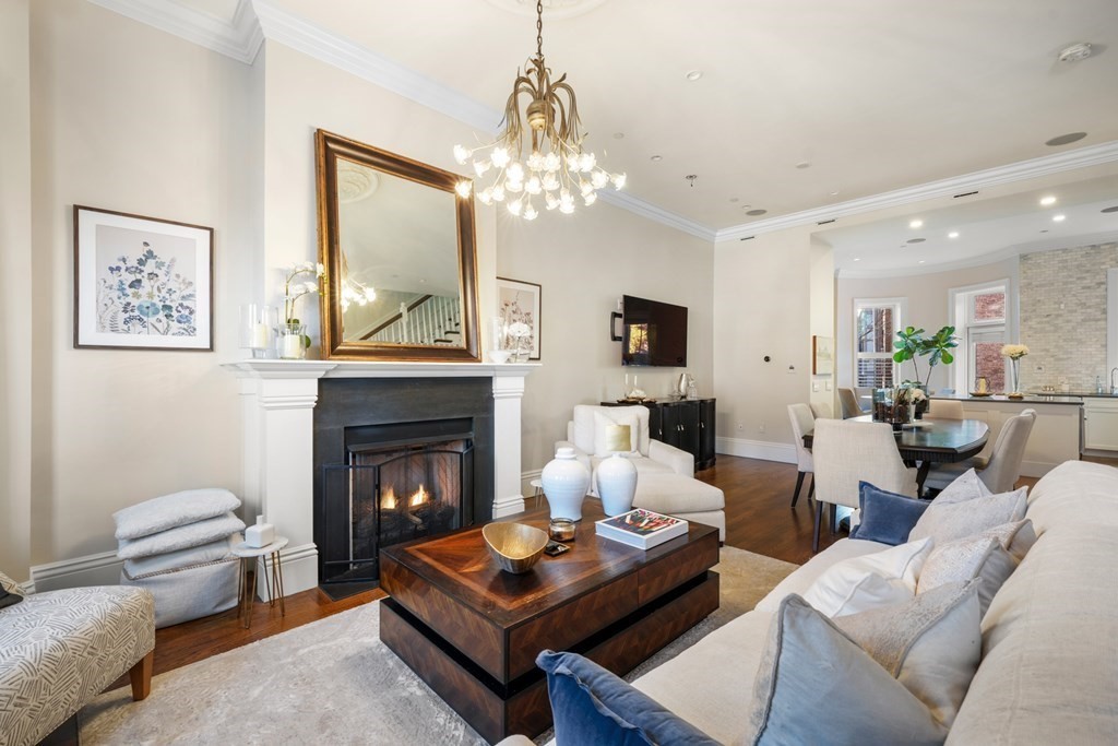 9 Columbus Square # 2