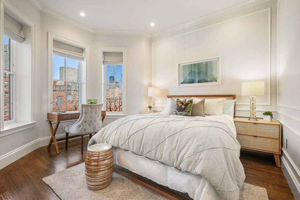 9 Columbus Square # 2