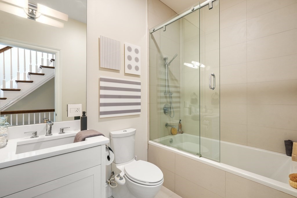 9 Columbus Square # 2
