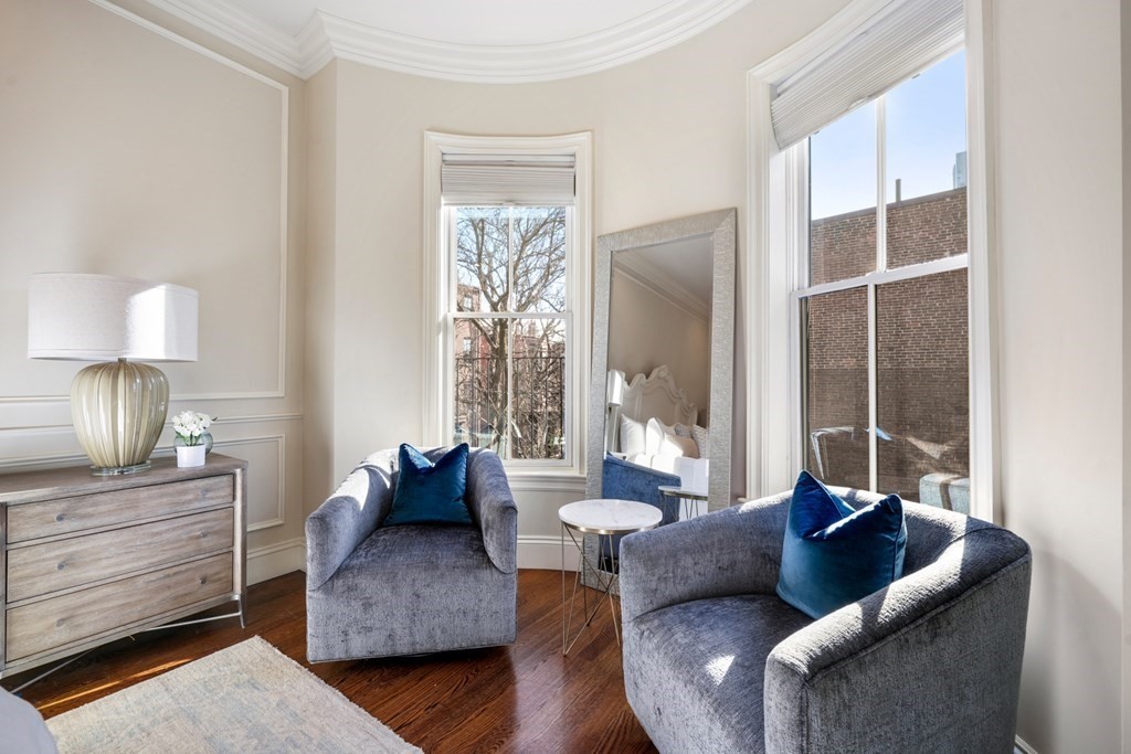9 Columbus Square # 2