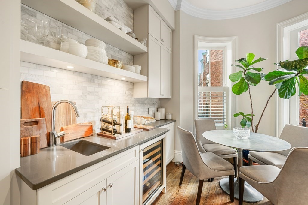 9 Columbus Square # 2