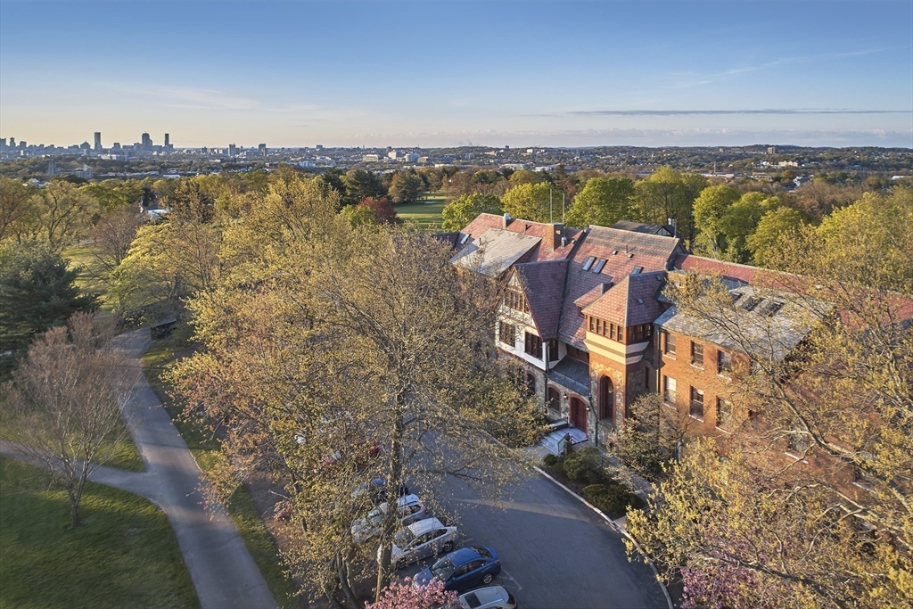 456 Belmont Street # 19