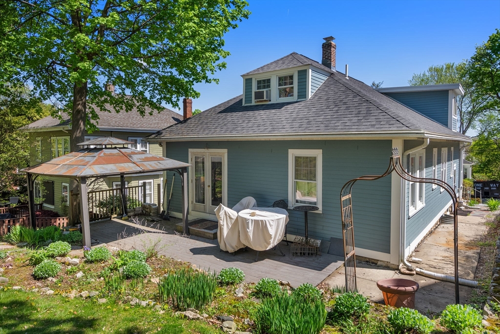 19 Oakland Ave