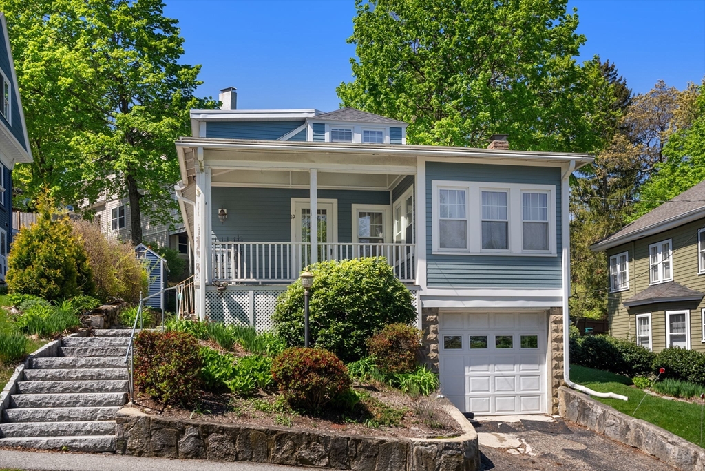 19 Oakland Ave