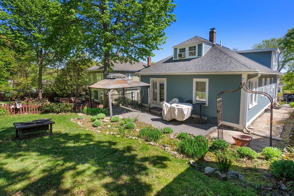 19 Oakland Ave