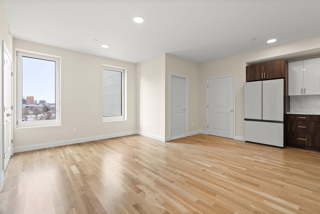 16 Taber Street # 603