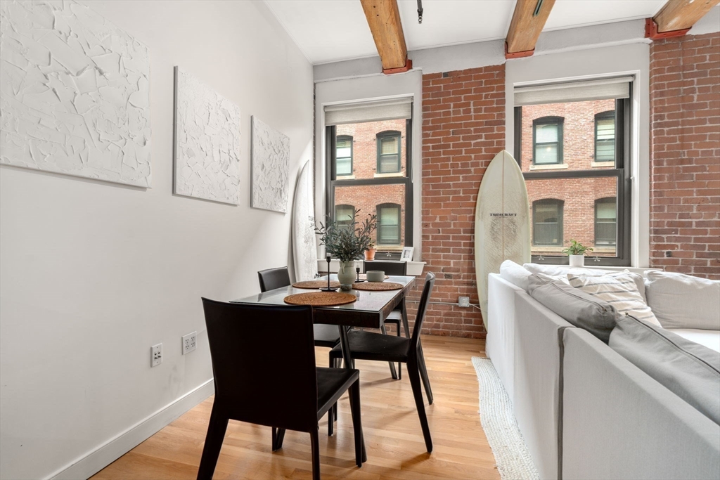 9 W Broadway # 317