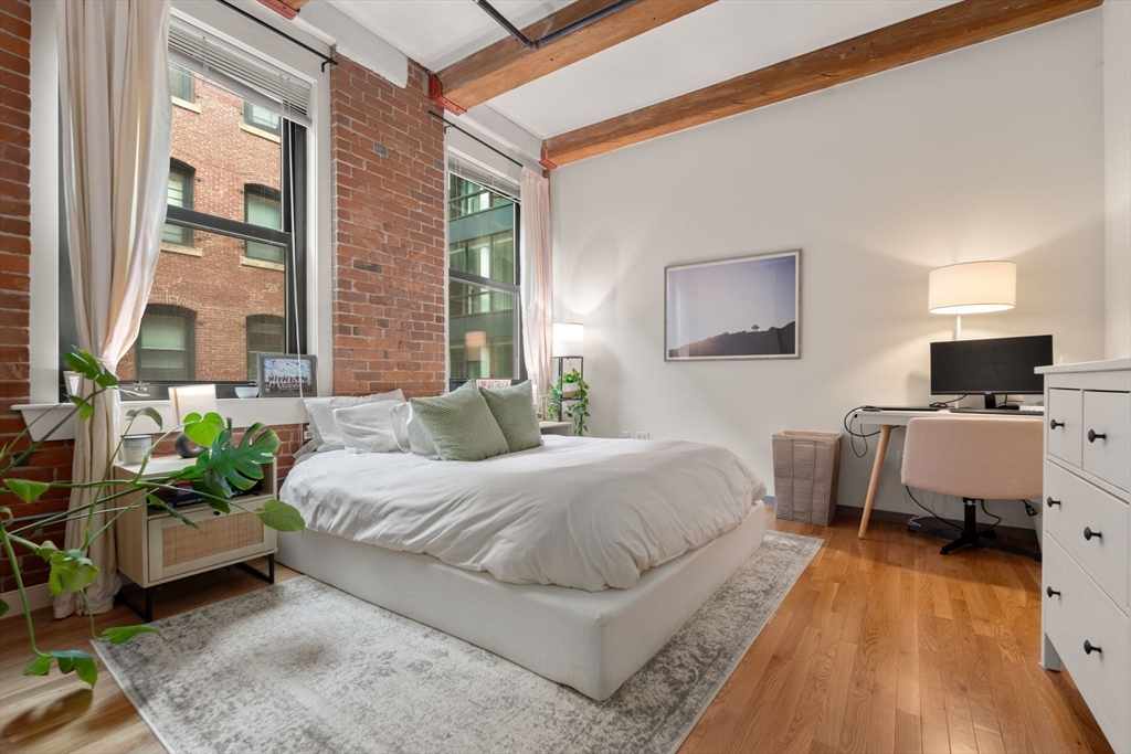 9 W Broadway # 317