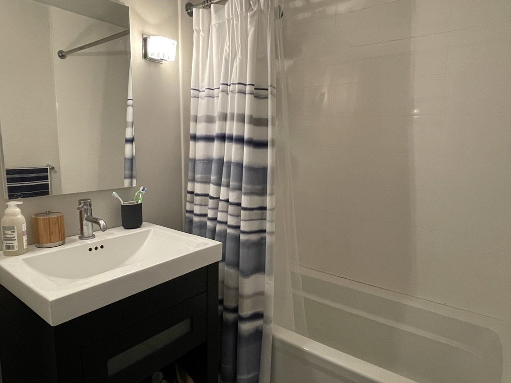 219 West Springfield Street # 5