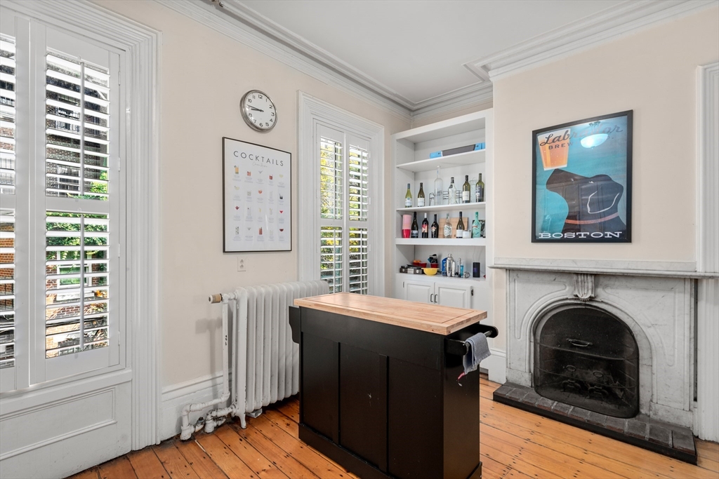 36 Montgomergy Street # 1