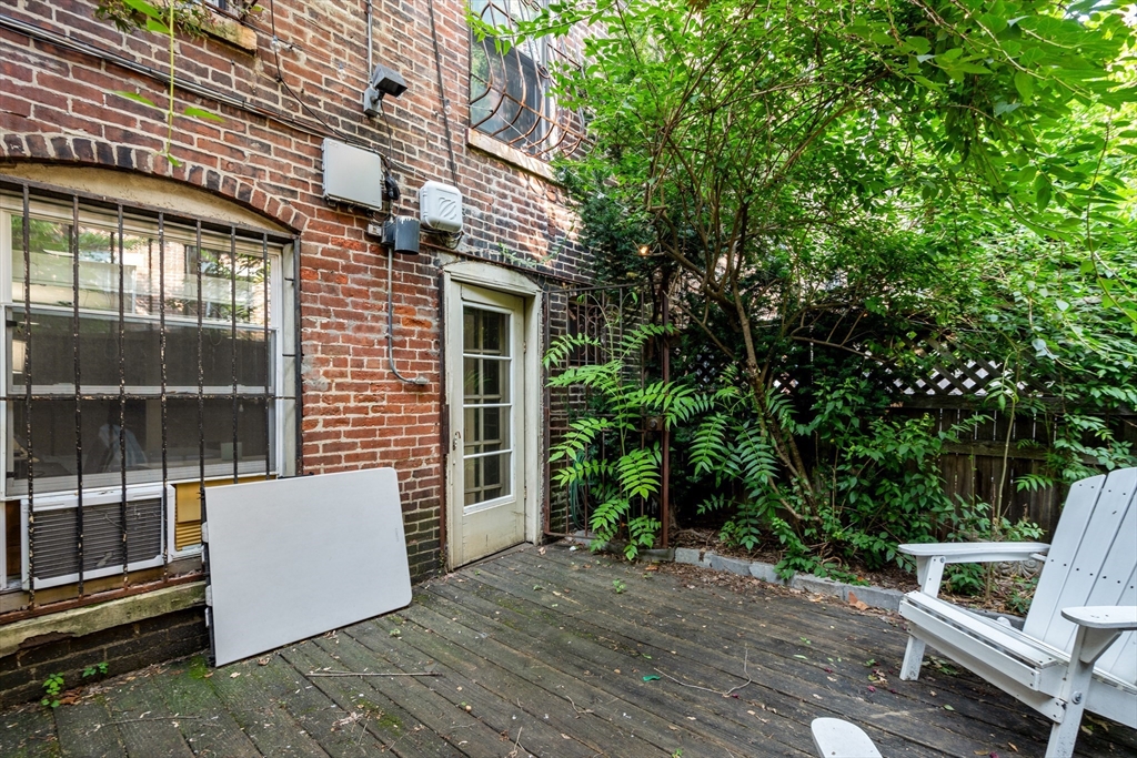 36 Montgomergy Street # 1