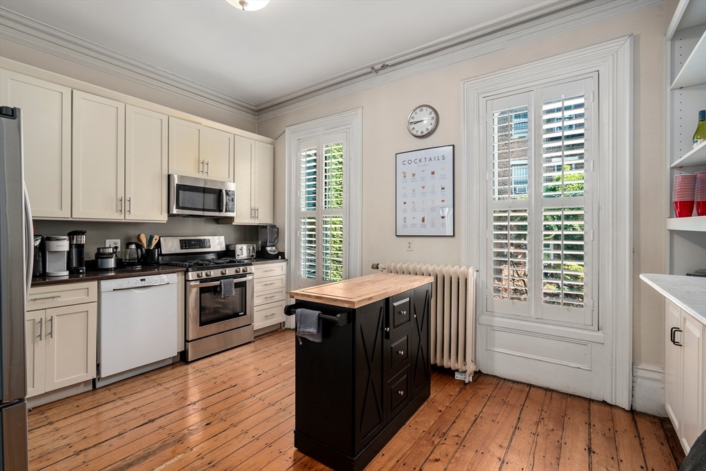 36 Montgomergy Street # 1