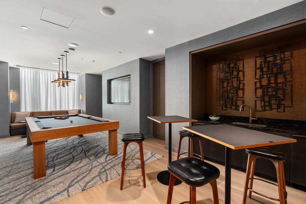 380 Harrison Ave # 1120