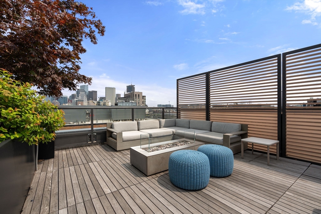 380 Harrison Ave # 1120