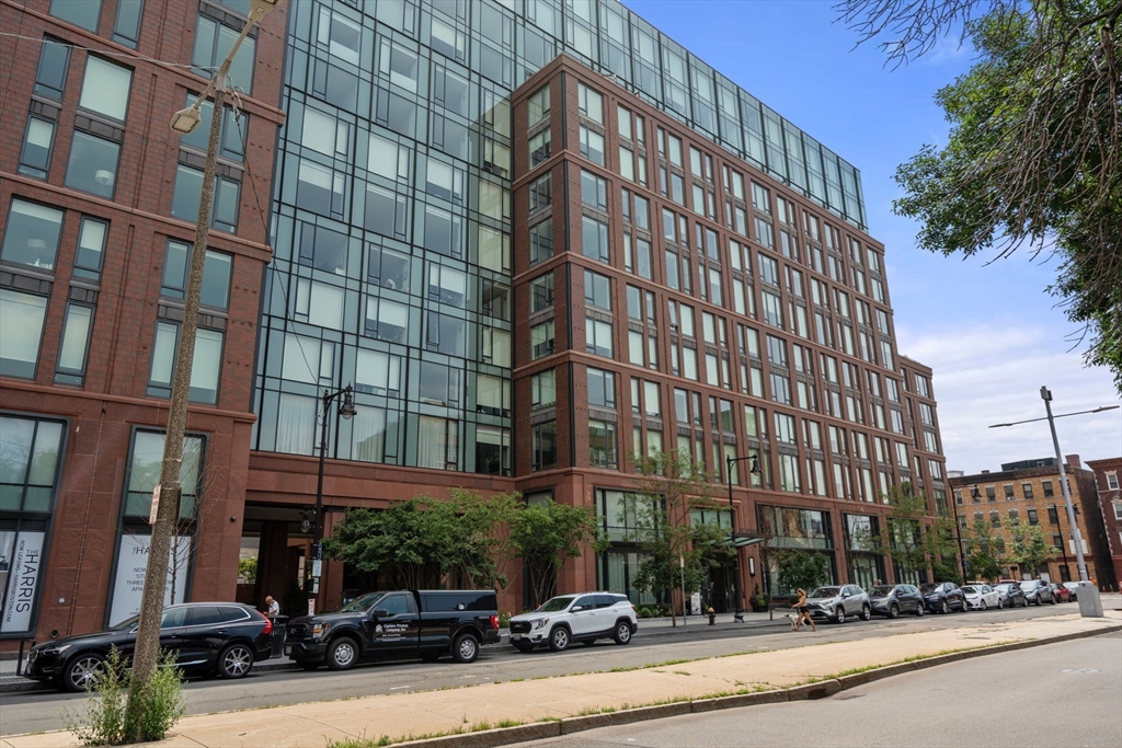380 Harrison Ave # 1120