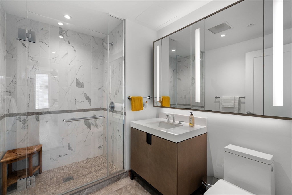 380 Harrison Ave # 1120