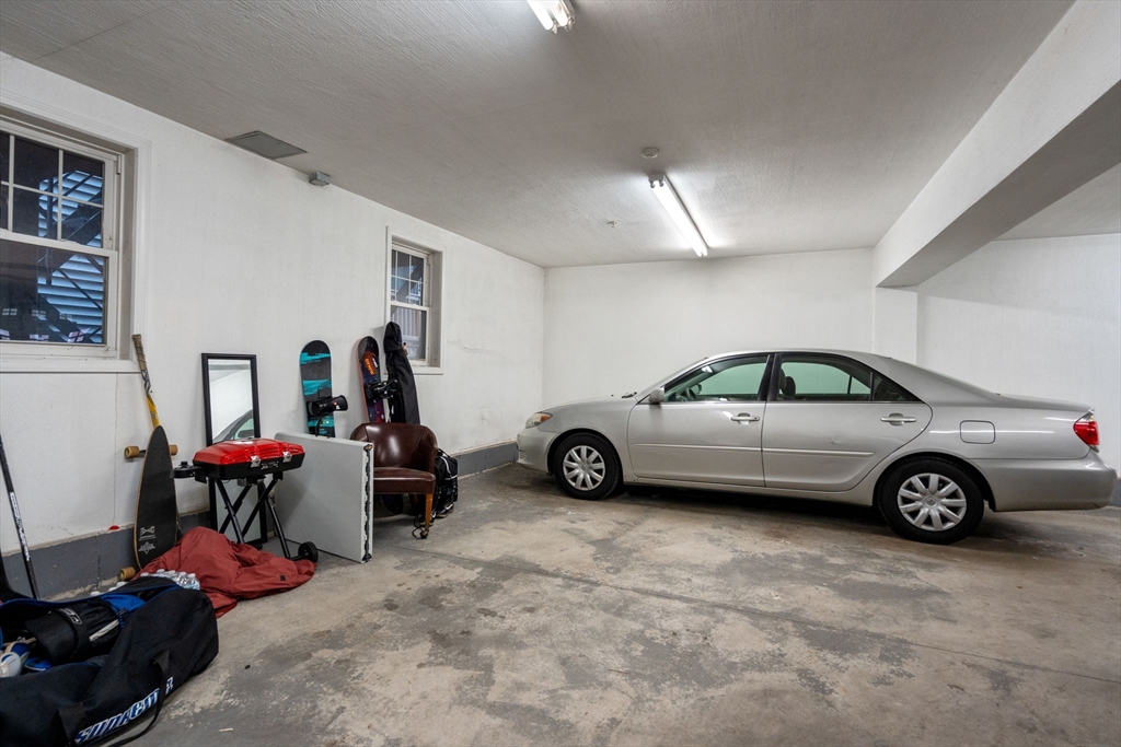 24 Mitchell St # 3
