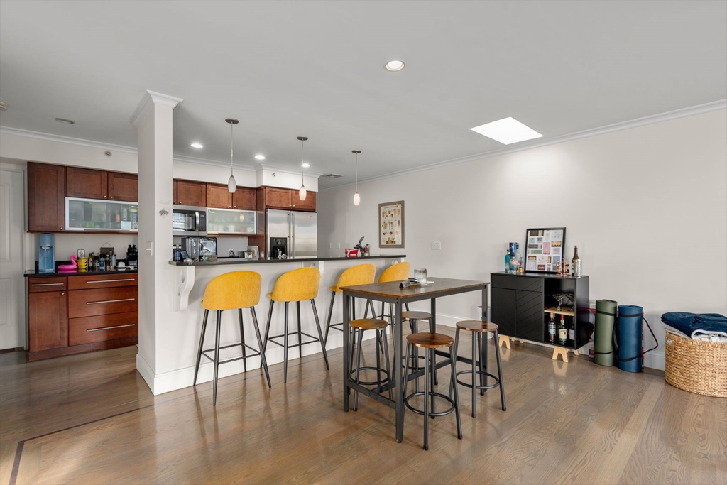 24 Mitchell St # 3