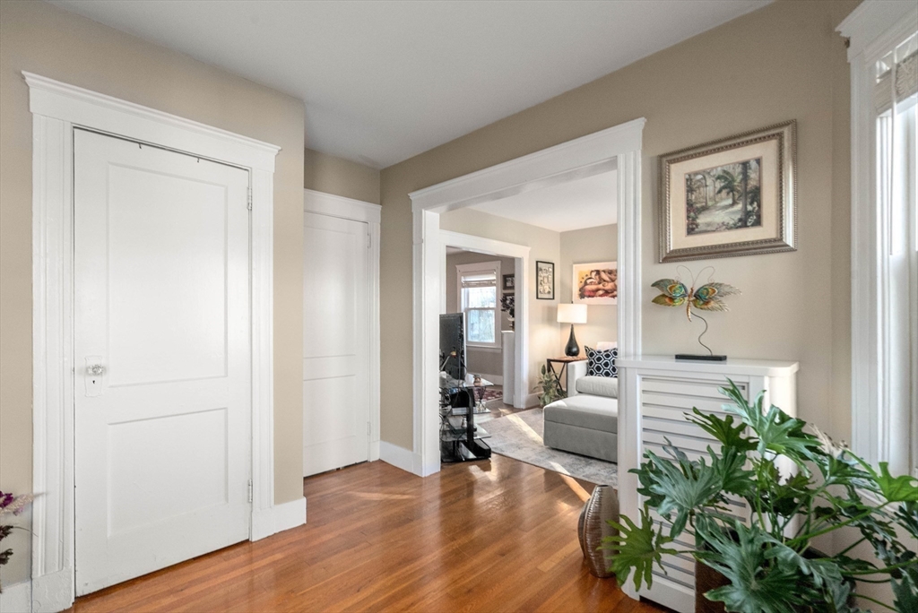 4 Nonantum St # 2