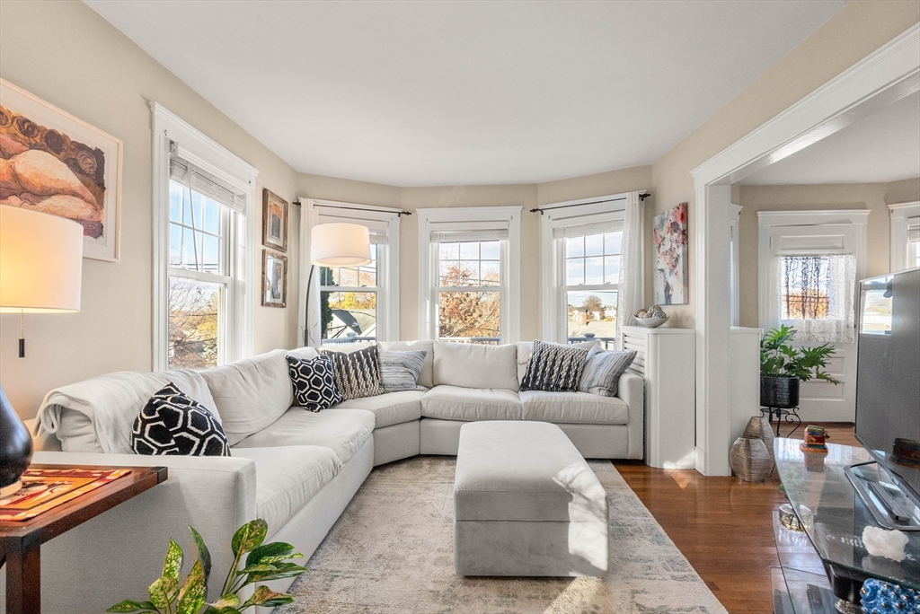 4 Nonantum St # 2