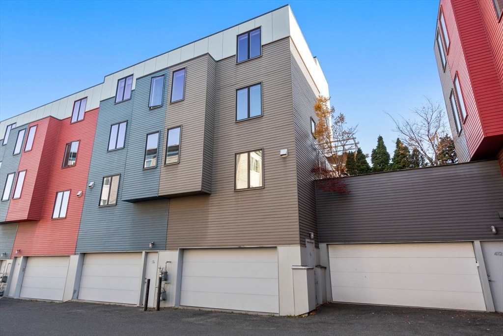 3 Dorchester St # 3A