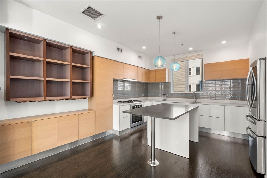 3 Dorchester St # 3A