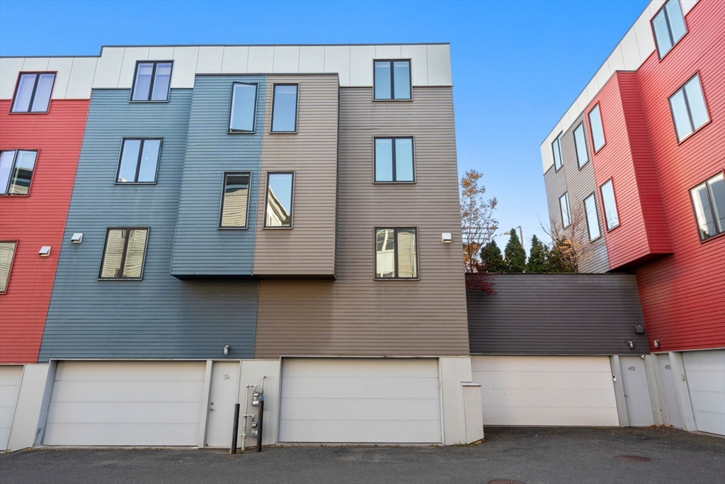 3 Dorchester St # 3A