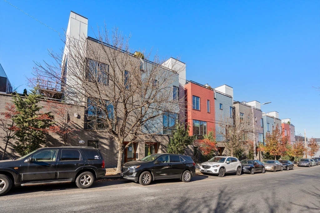 3 Dorchester St # 3A