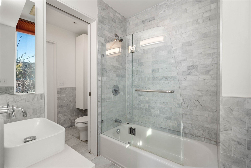 3 Dorchester St # 3A