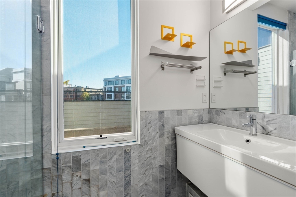 3 Dorchester St # 3A
