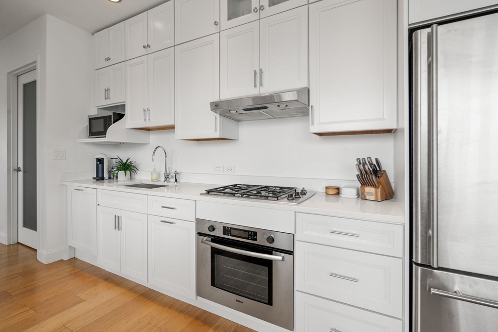 141 Dorchester Ave # 603