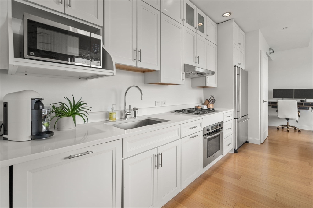 141 Dorchester Ave # 603
