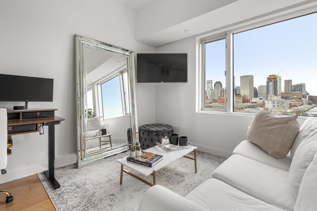 141 Dorchester Ave # 603