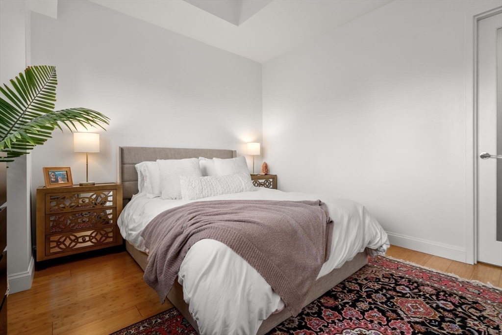 141 Dorchester Ave # 603