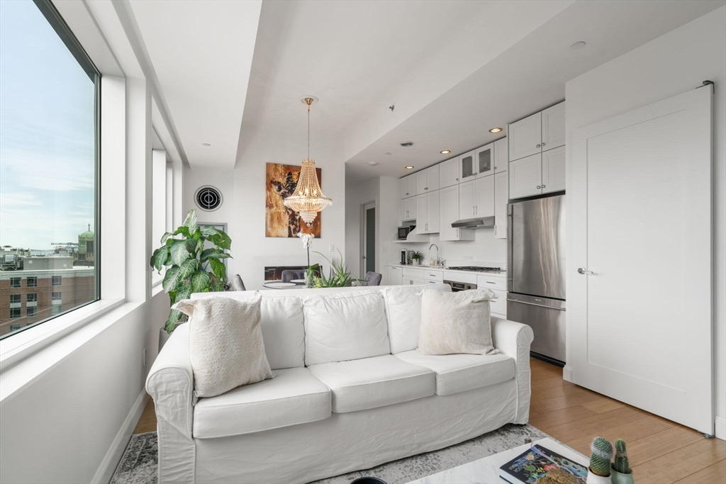141 Dorchester Ave # 603