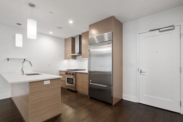 14 West Broadway # 303A