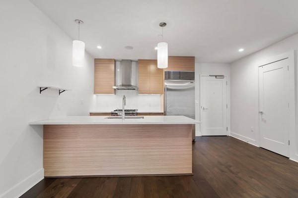 14 West Broadway # 303A