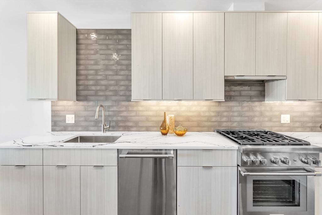 582 East Broadway # 3