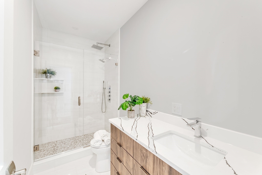 582 East Broadway # 3