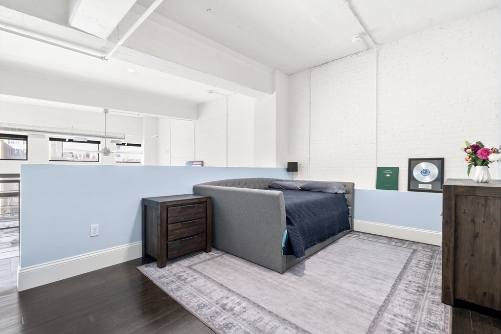 485-495 Harrison Ave # 303