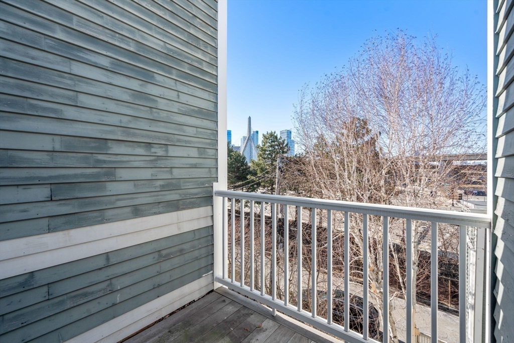 34 Washington St # 3B