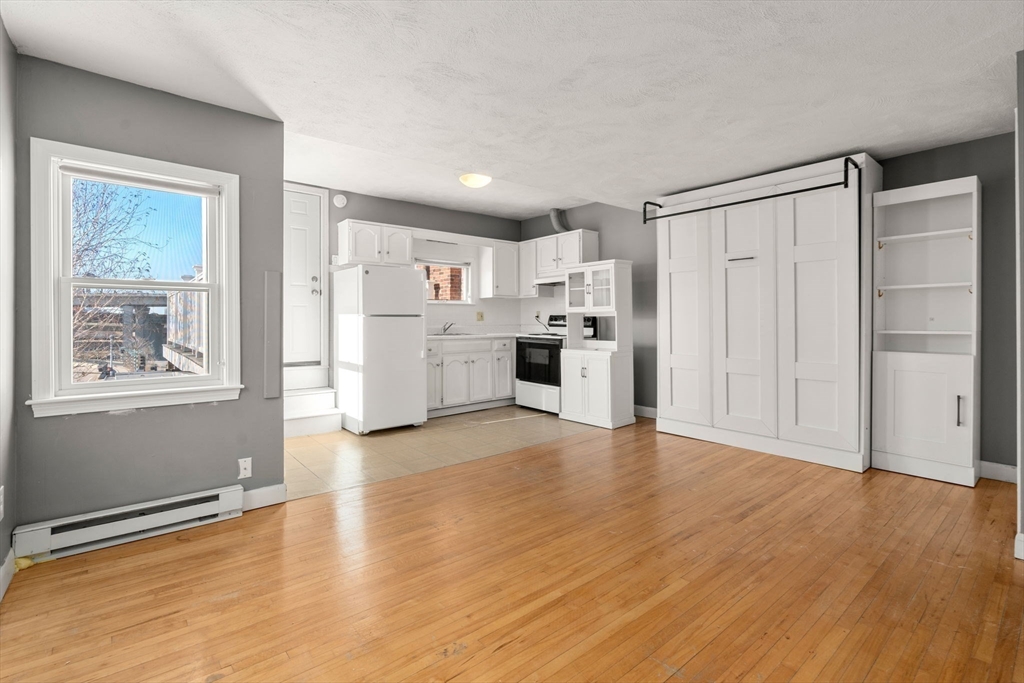 34 Washington St # 3B
