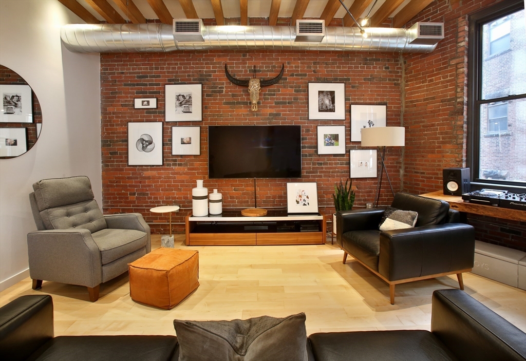 107 South Street # 4D