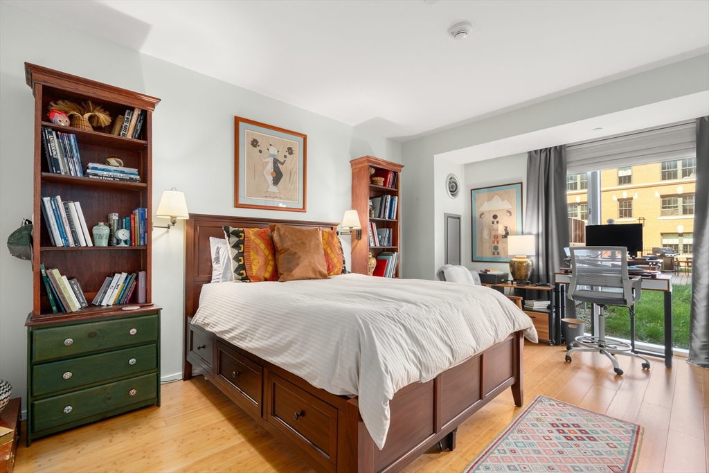 141 Dorchester Ave # 109