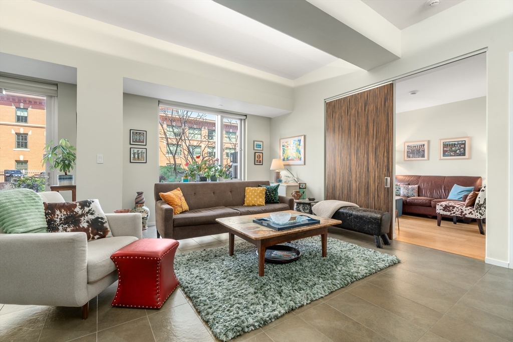 141 Dorchester Ave # 109