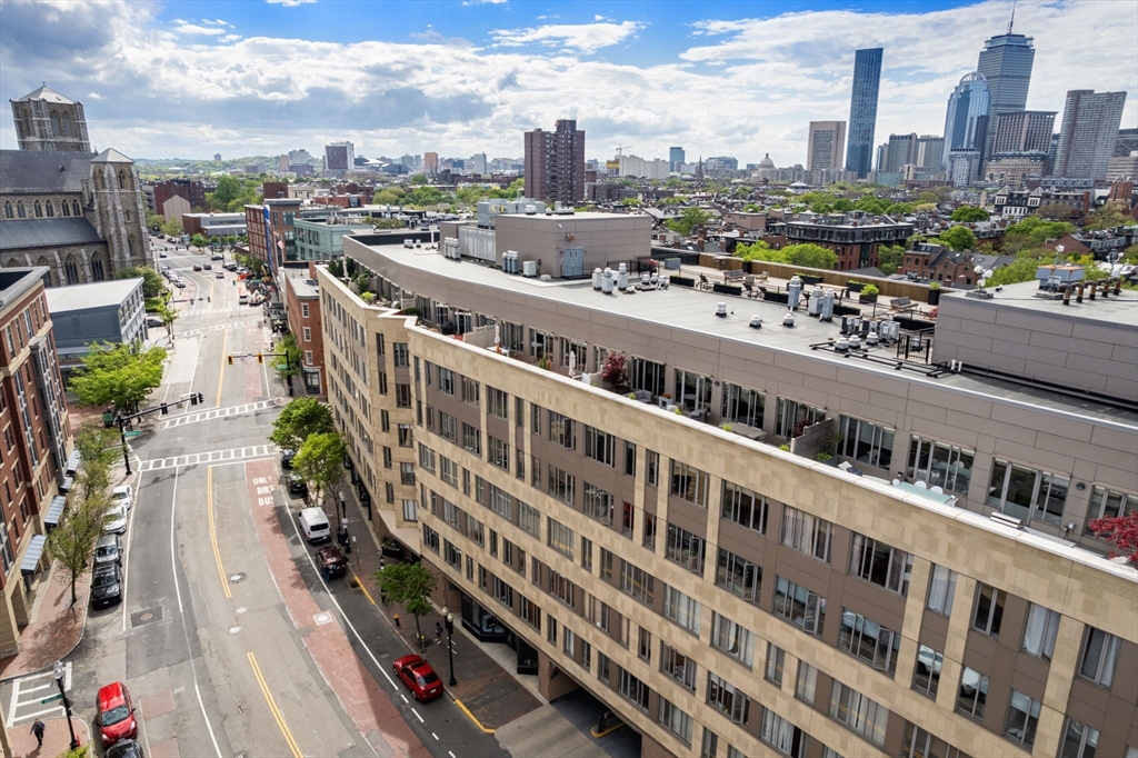 1313 Washington St # 608