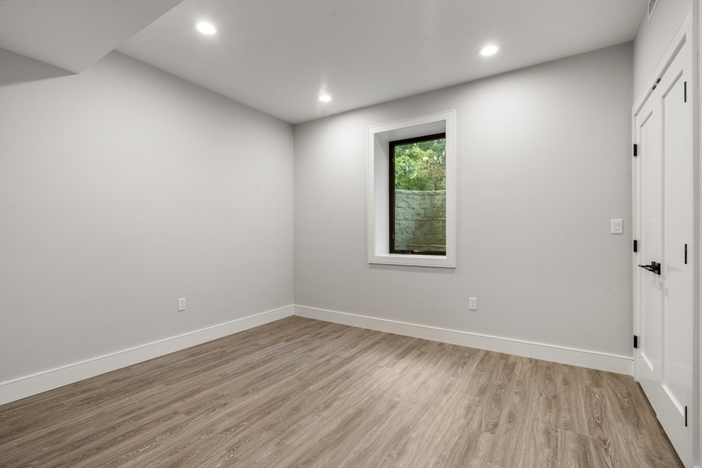 18 Cragmore Road # 18