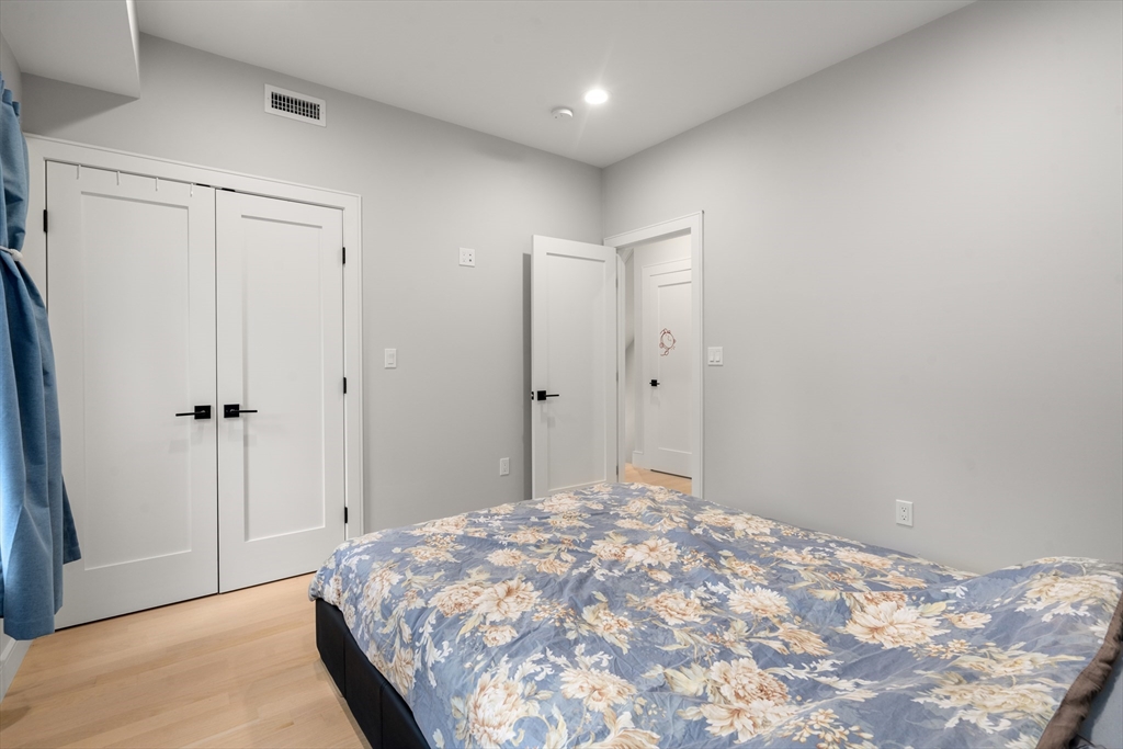 18 Cragmore Road # 18