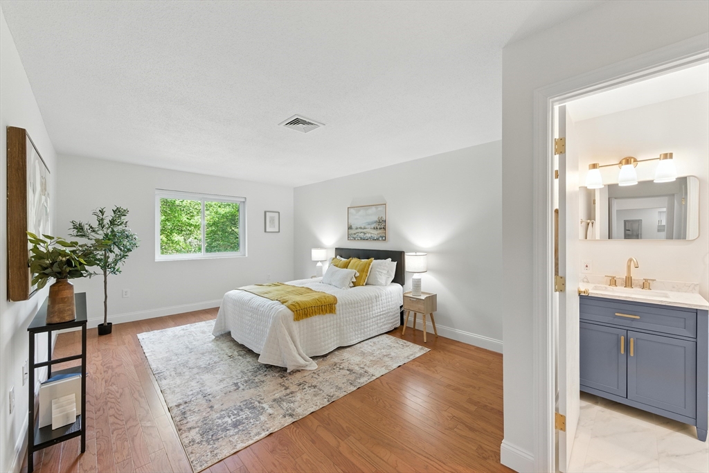 76 Ship Ave # 7